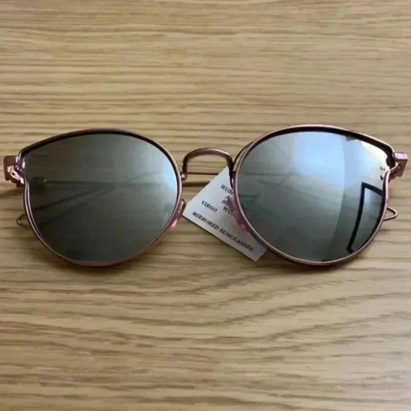🆕 Fashion Mirrored Rose Sunglasses 🆕 - Picture 1 of 5